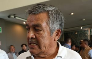 Recibieron adultos mayores y madres solteras, escrituras de vivienda