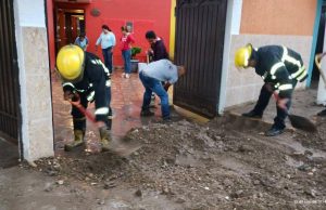 Tareas de emergencia en Pachuca por intensas lluvias, coordinadas por la SSPH y Bomberos