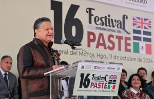 Inaugura Julio Menchaca el 16.o Festival Internacional del Paste