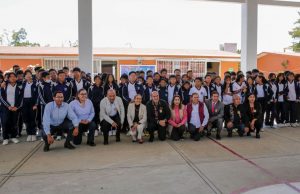 Titular del IHE visitó escuelas del municipio de Tepeji del Río