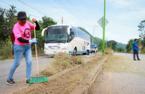 Mantenimiento en la carretera México-Tampico en preparación para el Xantolo 2024