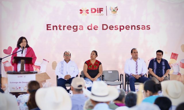 FOTO 07 NOVIEMBRE 2024_DIFH_ENTREGA DE DESPENSAS (1)