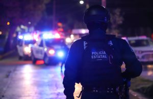 Implementan operativo en comercio vinculado con venta irregular de alcohol y narcomenudeo