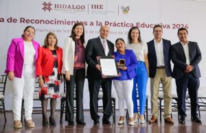 Natividad Castrejón entregó reconocimientos a la Práctica Educativa 2024