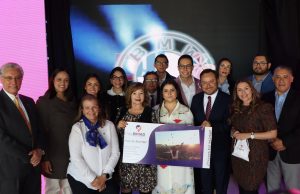 Con éxito se llevó a cabo el Desfile con Causa de Liverpool a beneficio del Sistema DIF Pachuca