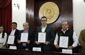 Pachuca firma convenio con la Secretaría de Agricultura federal para el control de enjambres de abejas