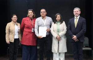 Entrega Semot primeras constancias del 2025 a personas operadoras de transporte público