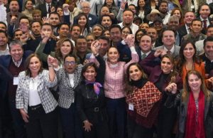 El presidente Alfredo San Román fortalece su estrategia de gobierno en el Encuentro Nacional Municipal