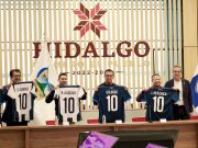 Tuzos del Pachuca presentan sus trofeos 2024 al gobernador de Hidalgo
