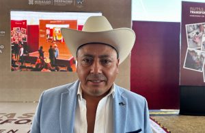 Impulsa Julio Menchaca a emprendedores, así como el crecimiento de sus proyectos