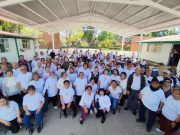 Gobernador Julio Menchaca atiende demanda de adultos mayores