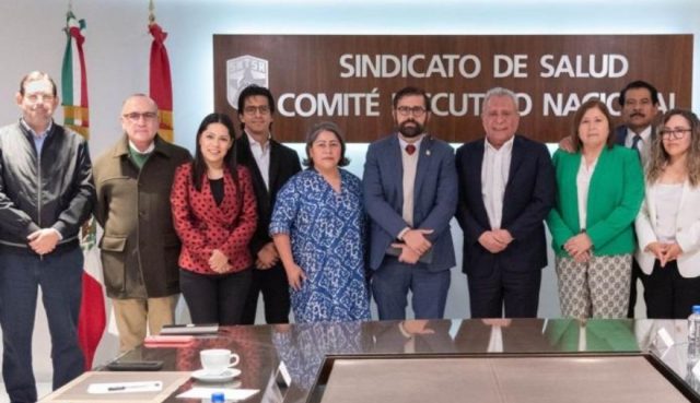Reunión del titular del IMSS-Bienestar y dirigencia del SNTSA