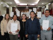 Entrega de escrituras fortalece la certeza jurídica y el patrimonio de las familias