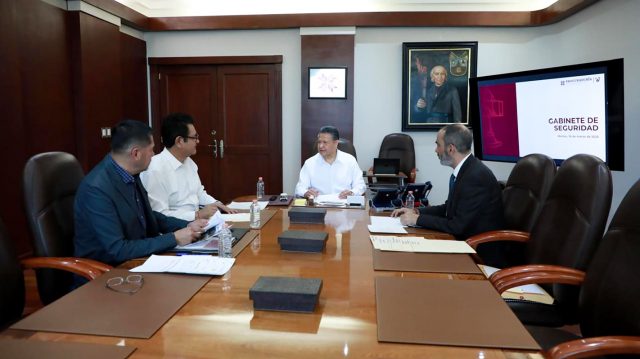 GOBERNADOR_GABINETE