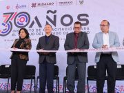 Celebra Julio Menchaca el 30 aniversario del ICATHI