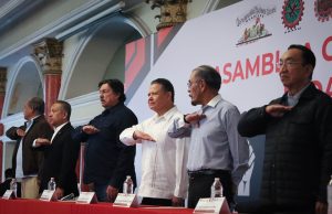 Menchaca Salazar destaca la lucha de las y los trabajadores hidalguenses