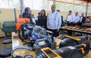 El Gobierno de Hidalgo atiende las necesidades de infraestructura de los alumnos de Atotonilco de Tula y Tepetitlán