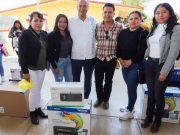 SEPH entrega mobiliario y tecnología a escuelas de educación básica de Agua Blanca y Metepec