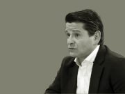 CUAUHTÉMOC OCHOA, CONTAMINA EL AMBIENTE Y OCULTA RIQUEZA EN SUS DECLARACIONES, PERO QUIERE DAR CLASES DE HONESTIDAD
