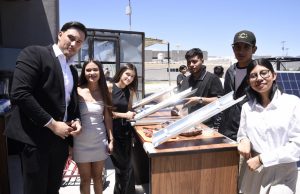 Elaboran estudiantes de la UPMH proyectos de energía renovable