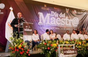 Celebran a maestras y maestros del Valle de Mezquital