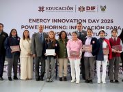 Entregan tabletas electrónicas a alumnas del Bachillerato Tecnológico de la Casa de la Mujer Hidalguense