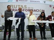 Julio Menchaca entrega edificio de docencia a la UTTT