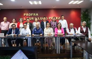 Natividad Castrejón encabezó reunión de trabajo con escuelas Normales de Hidalgo