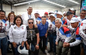 DIF Hidalgo festeja a miles de personas mayores en “Viviendo en Plenitud”