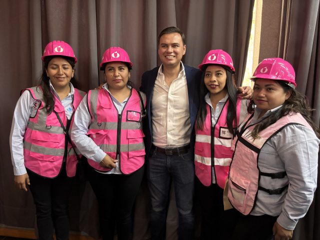 casco rosa sipdus (1)