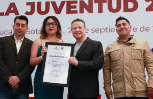 Julio Menchaca reconoce labor de las juventudes hidalguenses