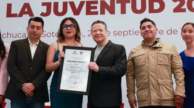 26 SEPTIEMBRE 2025_GOBERNADOR_PREMIO ESTATAL DE LA JUVENTUD-7 (1)