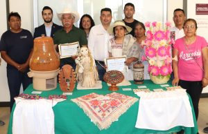 Por su talento y aporte al arte popular de Hidalgo, Sebiso reconoció a personas artesanas