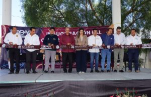 Estudiantes de Ixmiquilpan y Cardonal reciben inversión educativa