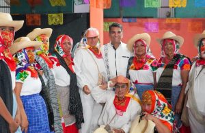 Alfredo San Román encabeza Primera Ofrenda a San Miguel Arcángel en Tlalnepanco