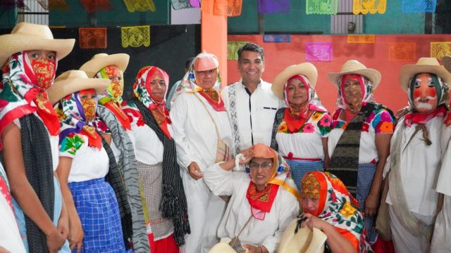 OFRENDA A SAN MIGUEL HUEJUTLA (2)
