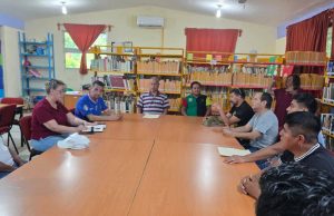 Entregan apoyos a egresados del curso de plomería en Huejutla