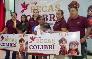 Kristel Rodríguez encabeza entrega de Becas Colibrí a niñas y niños vulnerables