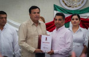Entregan Primer Informe de Gobierno del alcalde José Alfredo San Román en Huejutla