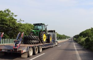 Arriba a Hidalgo maquinaria para comenzar trabajos del Plan Nacional de Tecnificación del Campo
