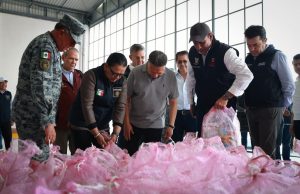 Autoridades recorren aeropuerto de Pachuca para garantizar ayuda a damnificados