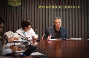 Gobierno de Hidalgo y Sedatu analizan reubicación de familias damnificadas