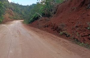 Casi 300 caminos restablecidos en Hidalgo gracias al trabajo coordinado del gobierno estatal