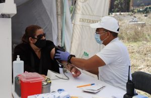 Gobierno de Hidalgo y Pemex acercan atención médica a comunidades impactadas por las lluvias