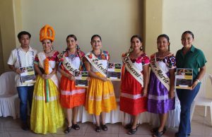 Presentan a las participantes del certamen “Señorita Cempoalxóchitl Tehuetlán 2025”
