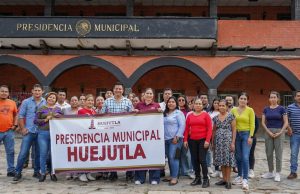DIF Huejutla inicia distribución de ayuda humanitaria para damnificados en Calnali