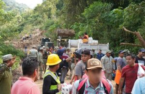 Con «Puente de Ayuda», Huejutla lleva esperanza a San Bartolo Tutotepec