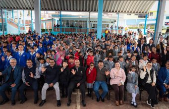 EN HISTÓRICO PROGRAMA A LA ATENCIÓN VISUAL, LA SEPH ENTREGA 20 MIL LENTES A NIÑOS DE PRIMARIA