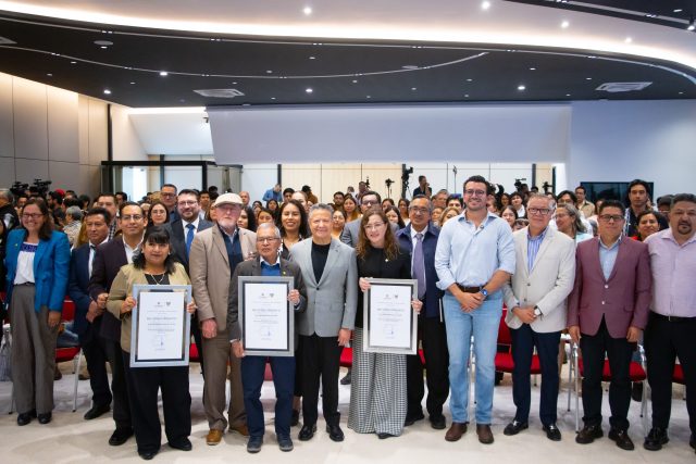 Copia de 21 NOVIEMBRE 2025_GOBERNADOR_PREMIO HIDALGO DE CIENCIA, TECNOLOGÍA 2025-7 (1)