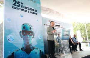 Julio Menchaca inaugura el 25.° Concurso de Creatividad e Ingenio